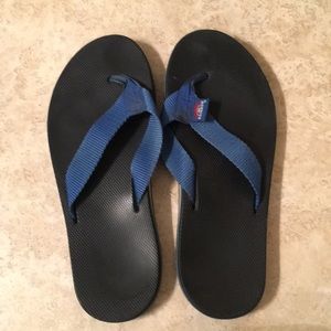 Men’s Rainbow Flip Flops in Blue Nylon